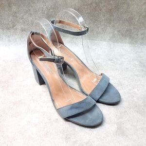 Report Womens Payson Size 8 Gray Open Toe Ankle Strap Block Heel Sandals